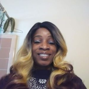 Meet your Posher, Josette